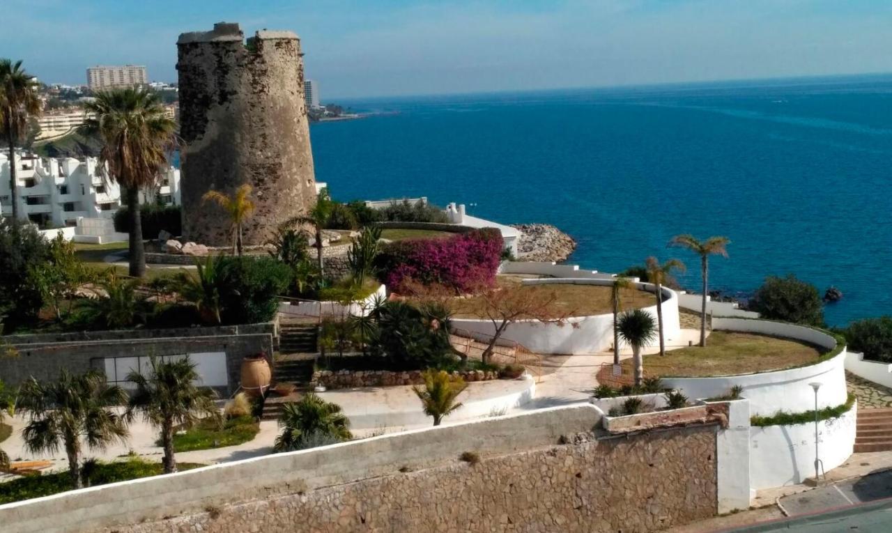 Atico Frente Al Mar - Vistas, Piscina, Terrazas, Parking! Appartement Benalmádena Buitenkant foto